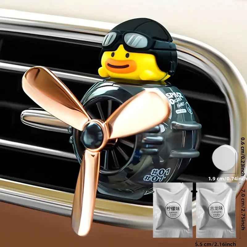 New cartoon car air outlet aromatherapy machine car interior with decorative fragrance ornaments (give two fragrant tablets)